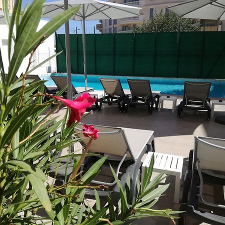 Ibis Budget Hyères Buitenkant foto