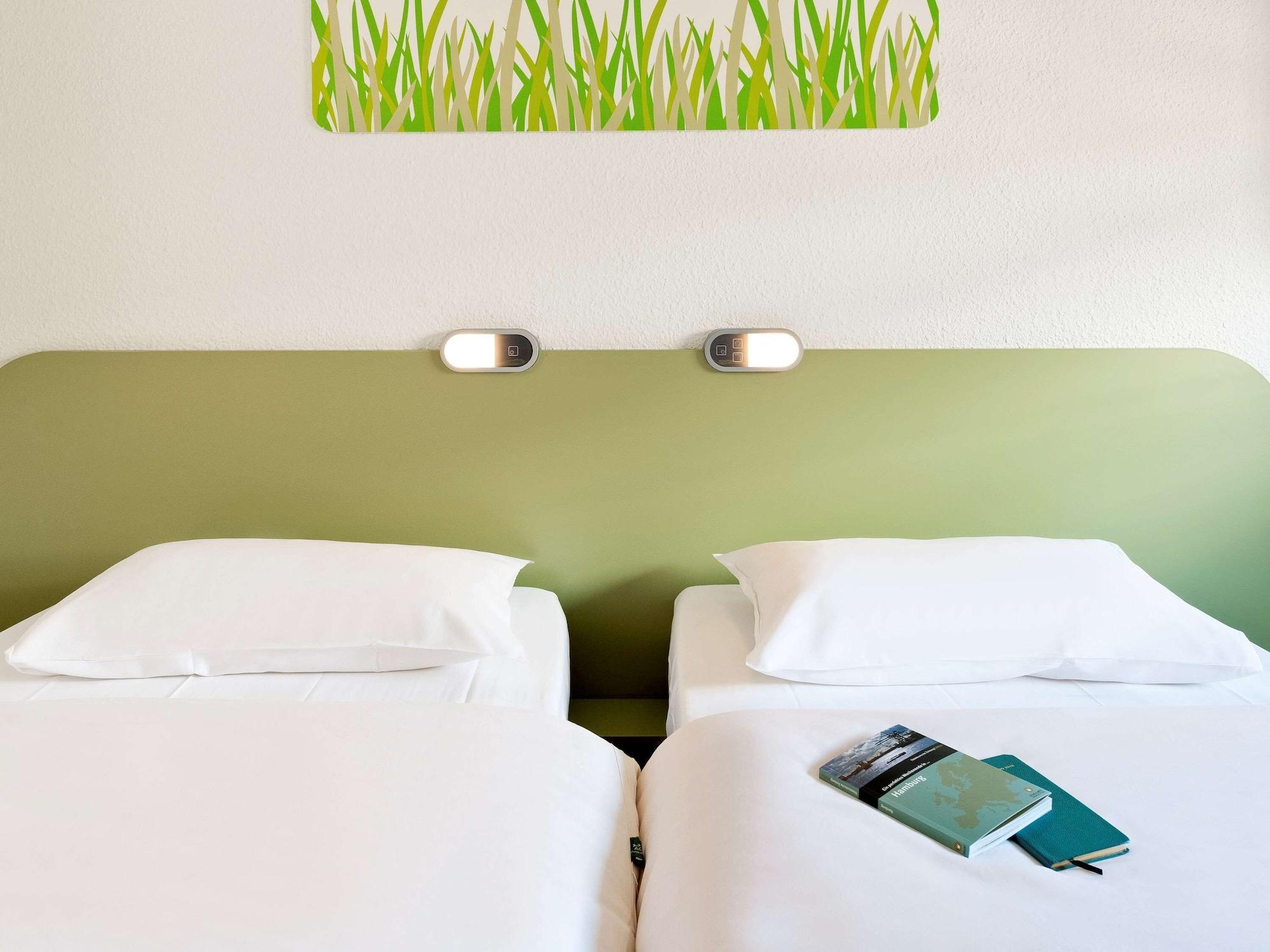 Ibis Budget Hyères Buitenkant foto