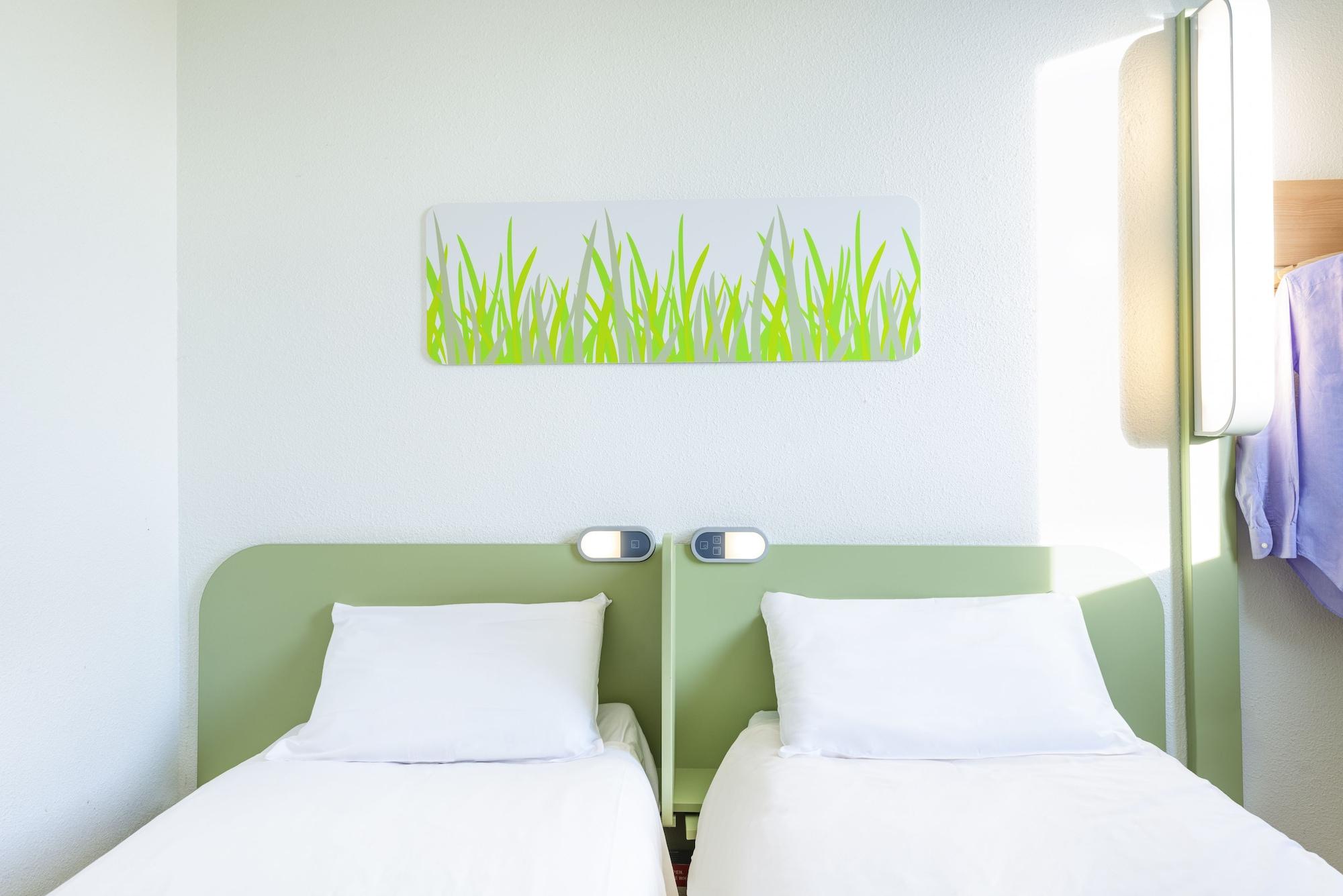 Ibis Budget Hyères Buitenkant foto