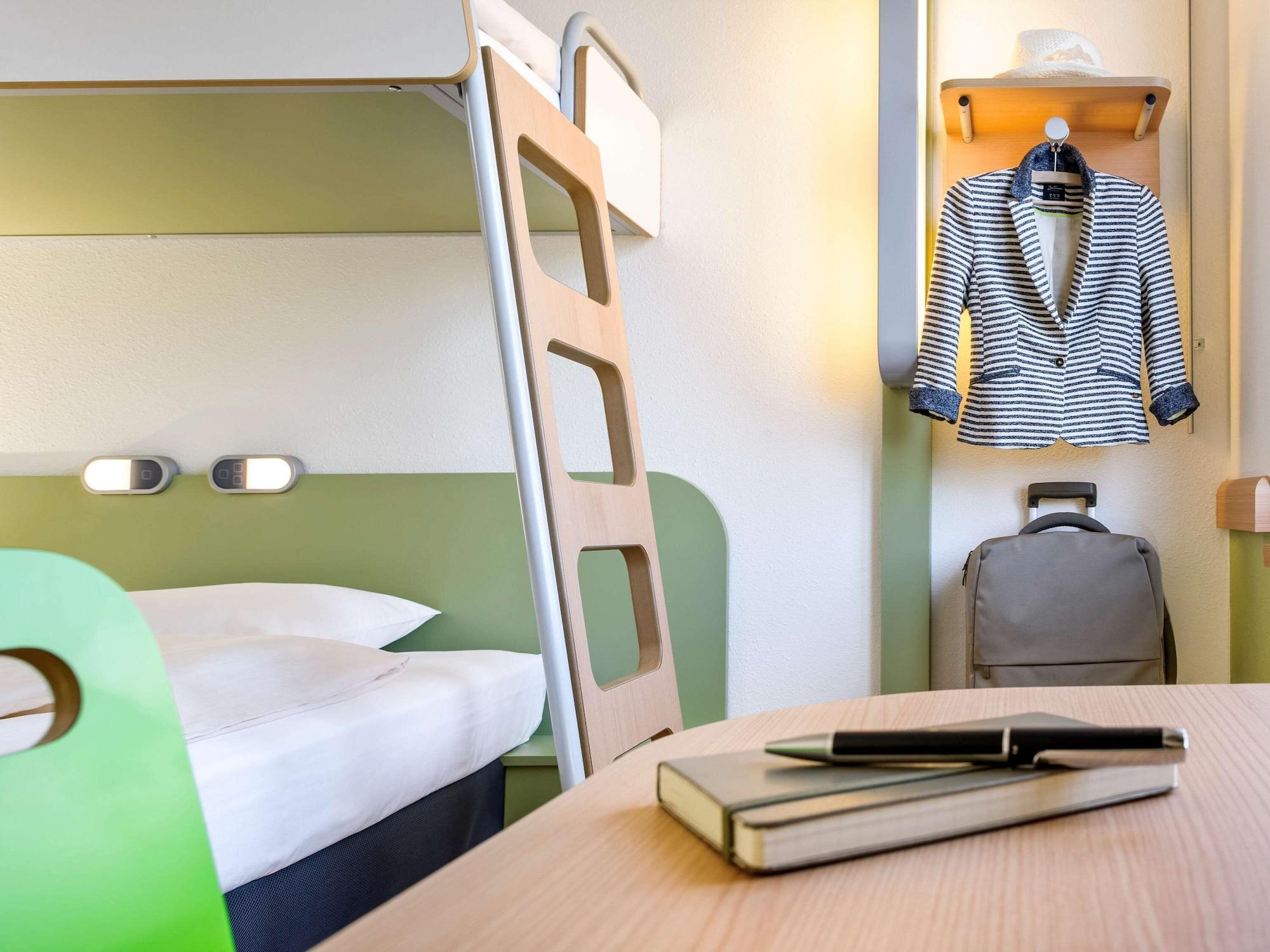 Ibis Budget Hyères Buitenkant foto