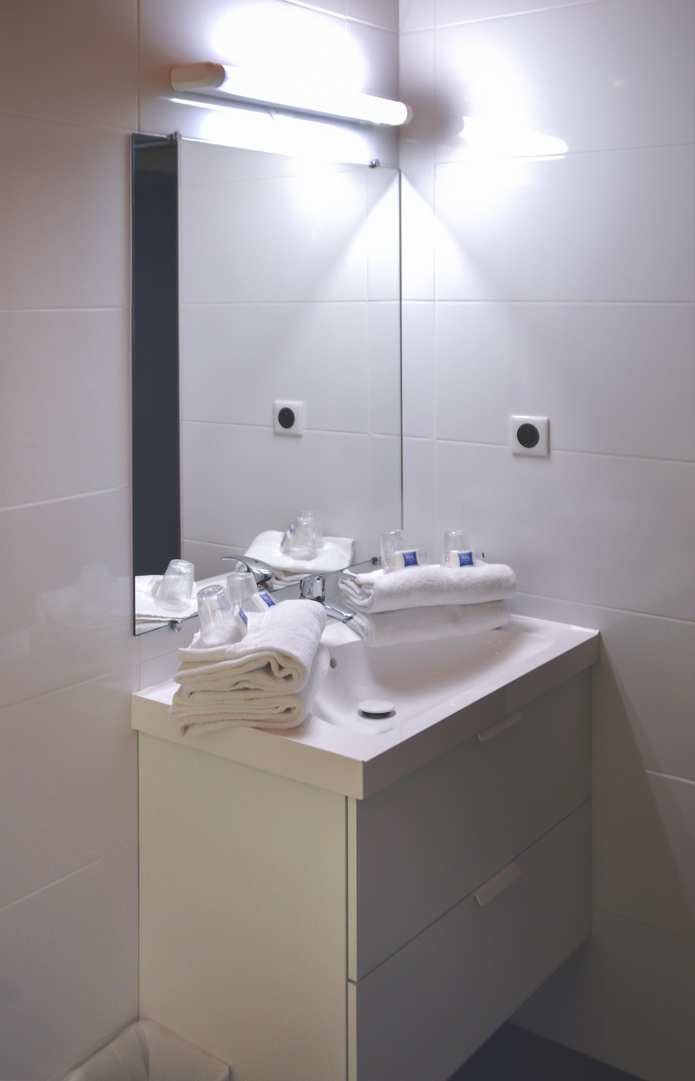 Ibis Budget Hyères Buitenkant foto