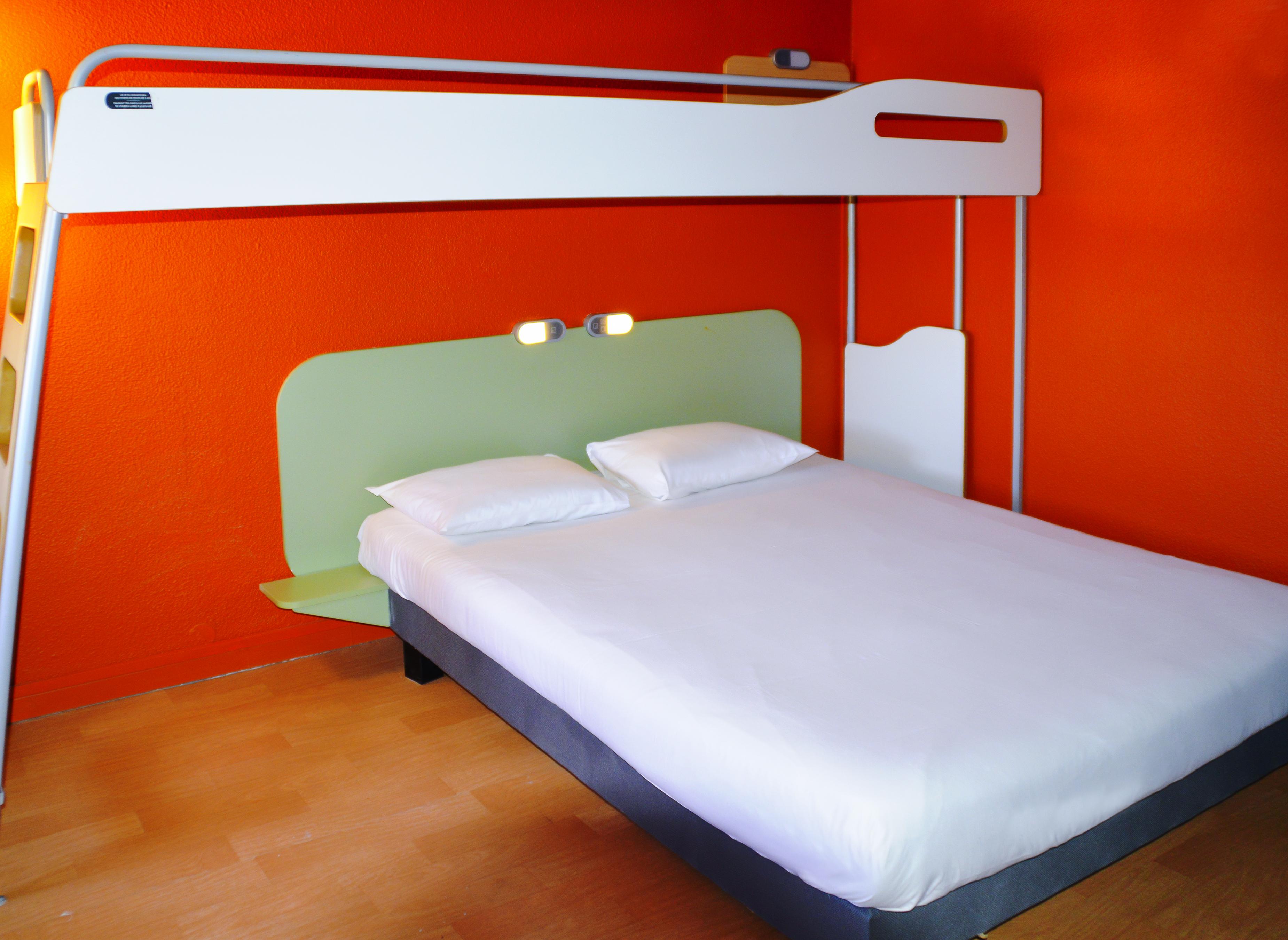 Ibis Budget Hyères Buitenkant foto