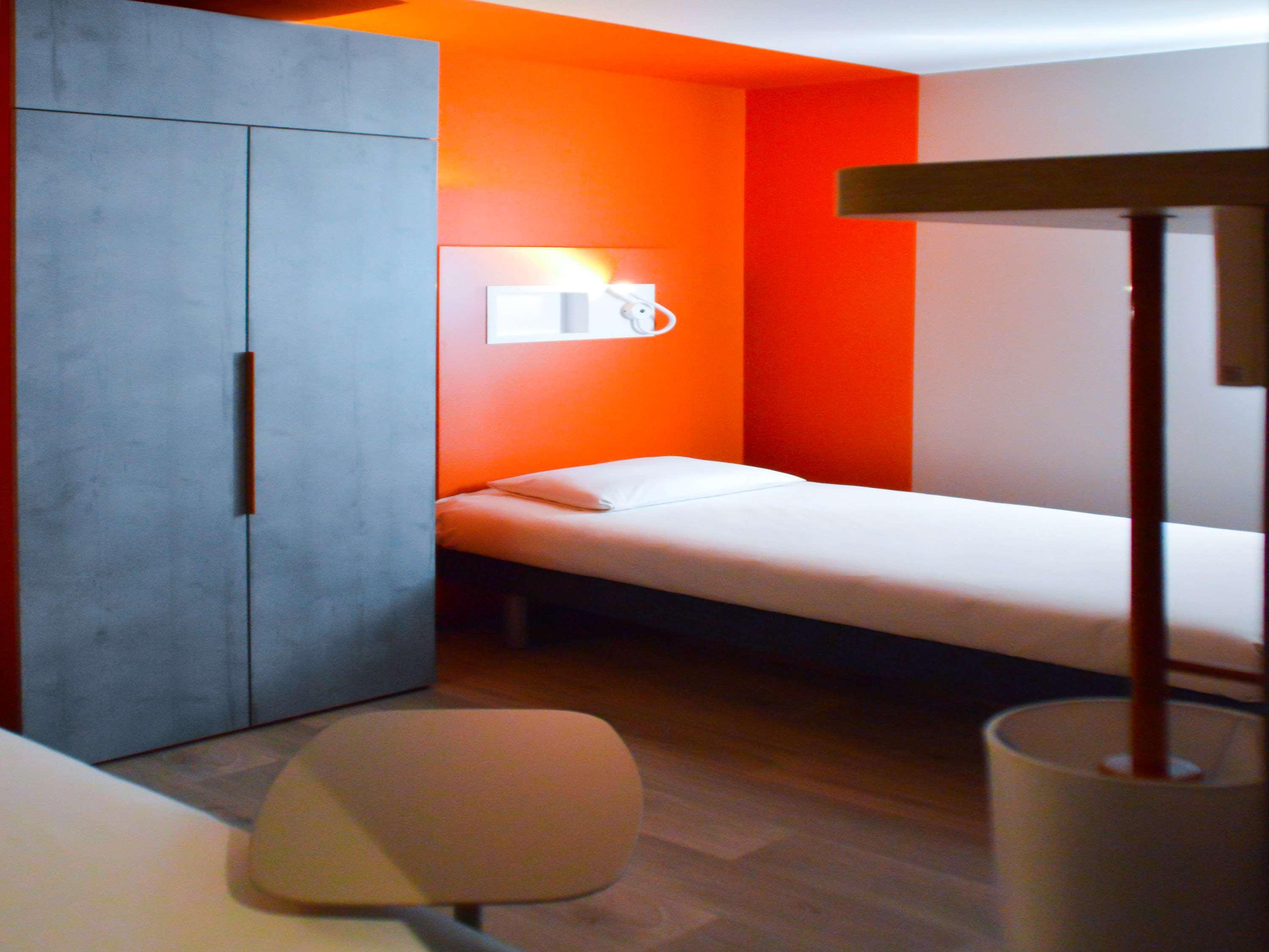Ibis Budget Hyères Buitenkant foto