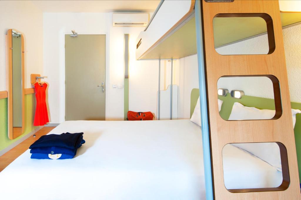 Ibis Budget Hyères Buitenkant foto