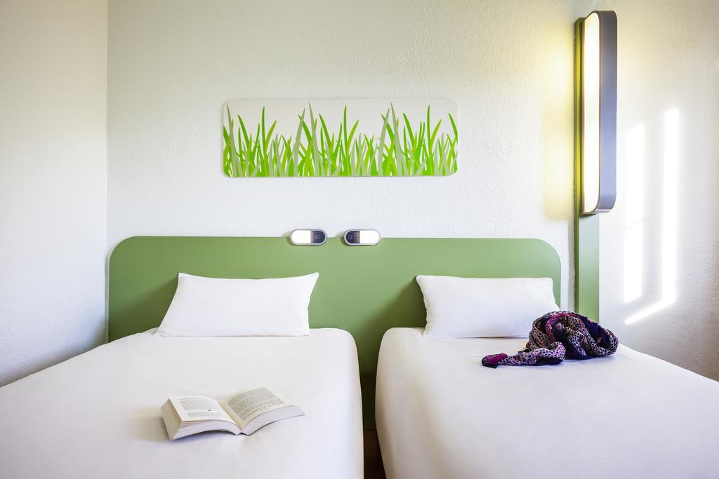 Ibis Budget Hyères Buitenkant foto