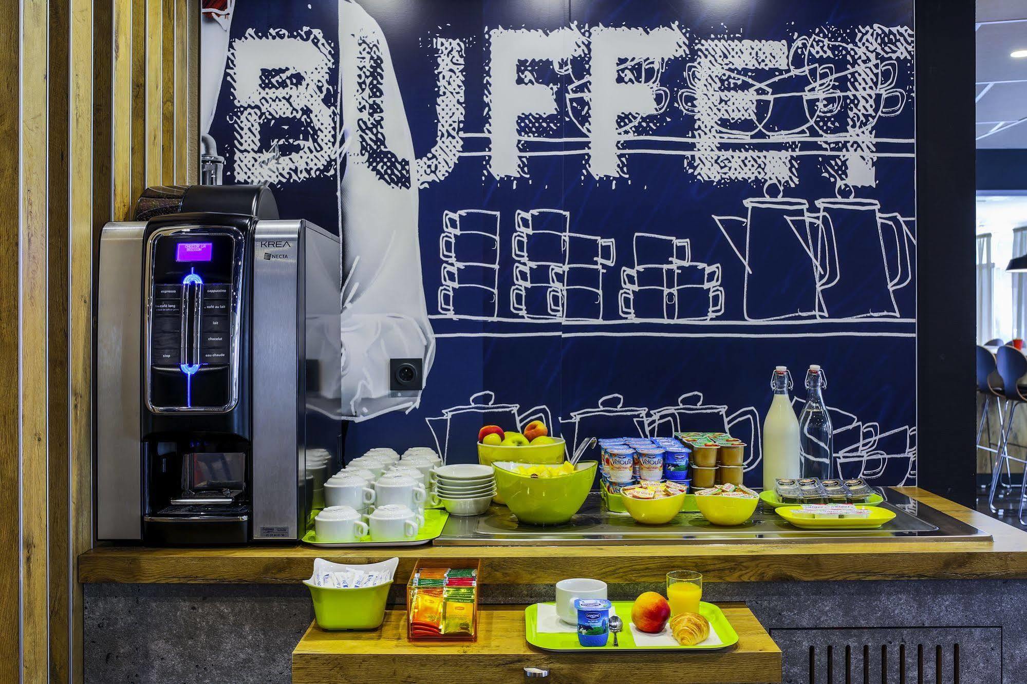 Ibis Budget Hyères Buitenkant foto